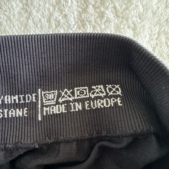 Prozis Strada Pocket Regular Waist Leggings - Black size S - Picture 15 of 15